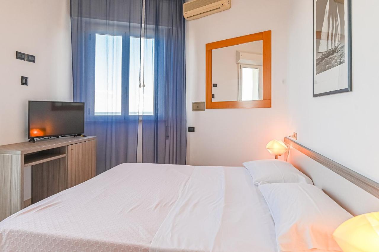 Hotel City Milano Marittima Buitenkant foto