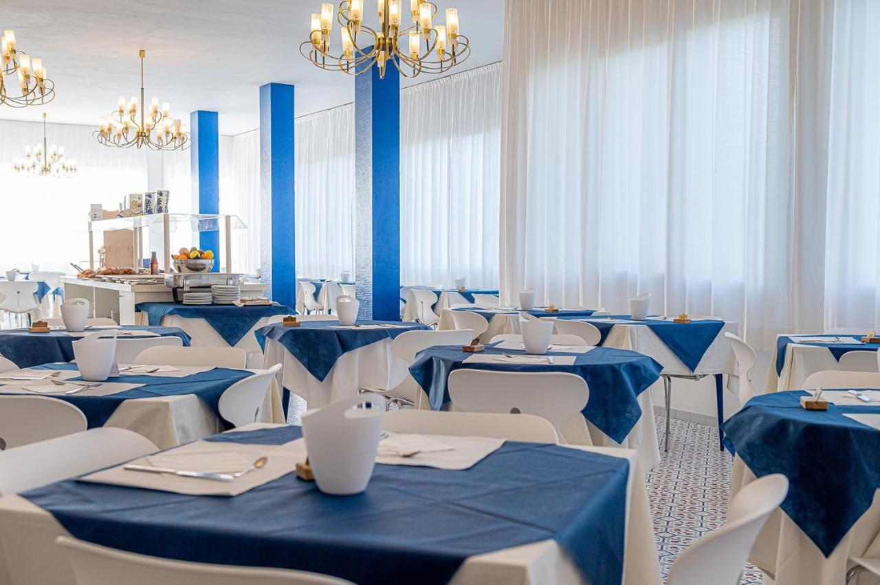 Hotel City Milano Marittima Buitenkant foto