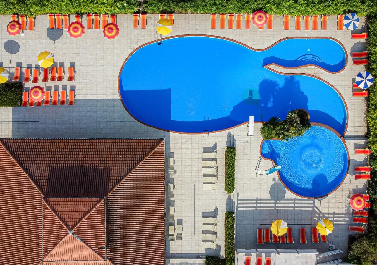 Hotel City Milano Marittima Buitenkant foto