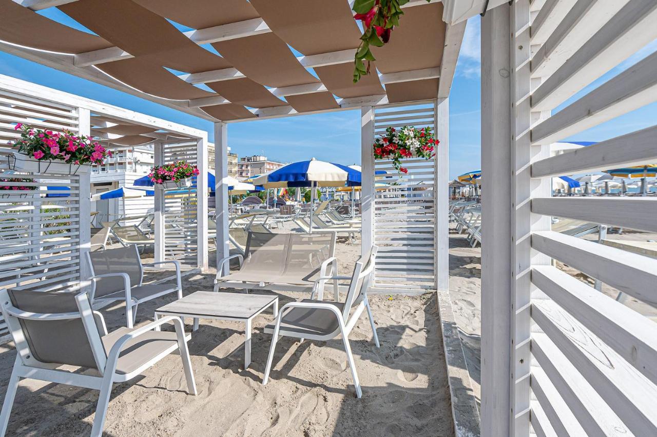 Hotel City Milano Marittima Buitenkant foto