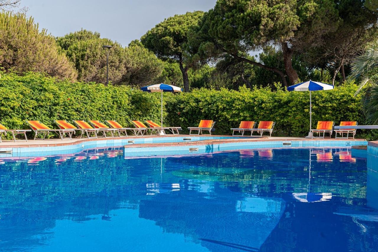 Hotel City Milano Marittima Buitenkant foto