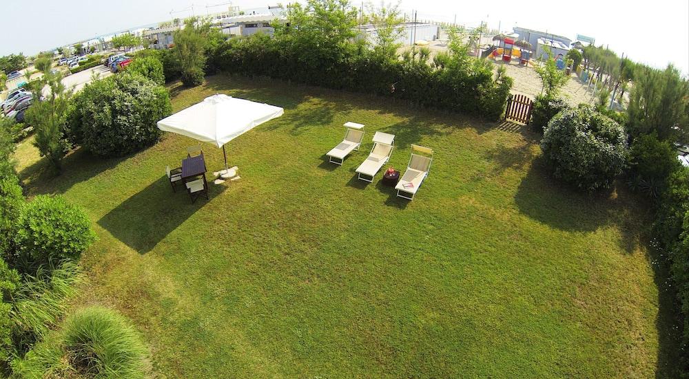 Hotel City Milano Marittima Buitenkant foto