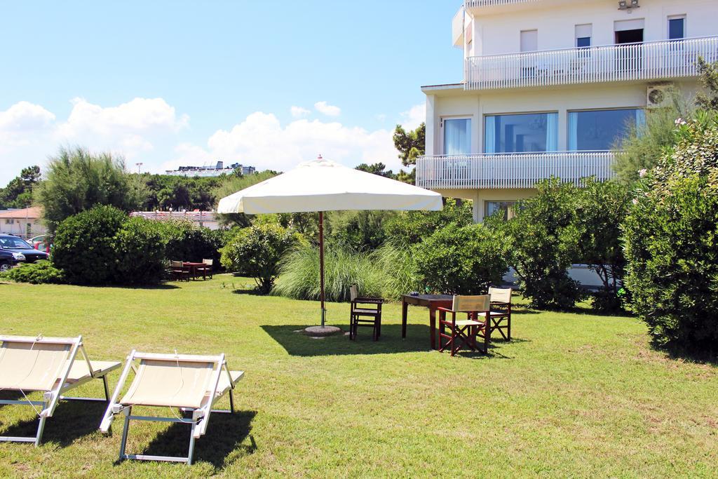Hotel City Milano Marittima Buitenkant foto